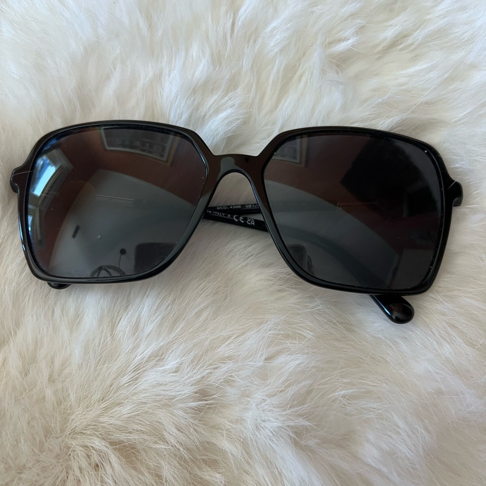 Versace Chic Black and Gold Glasses Frame